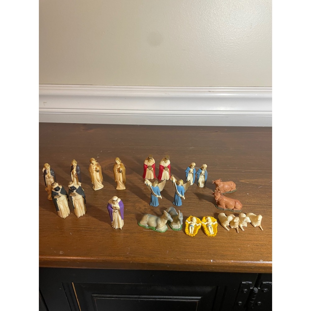 Vintage Miniature Plastic Nativity Scene Figurines Set Christmas Decor 20 Piece